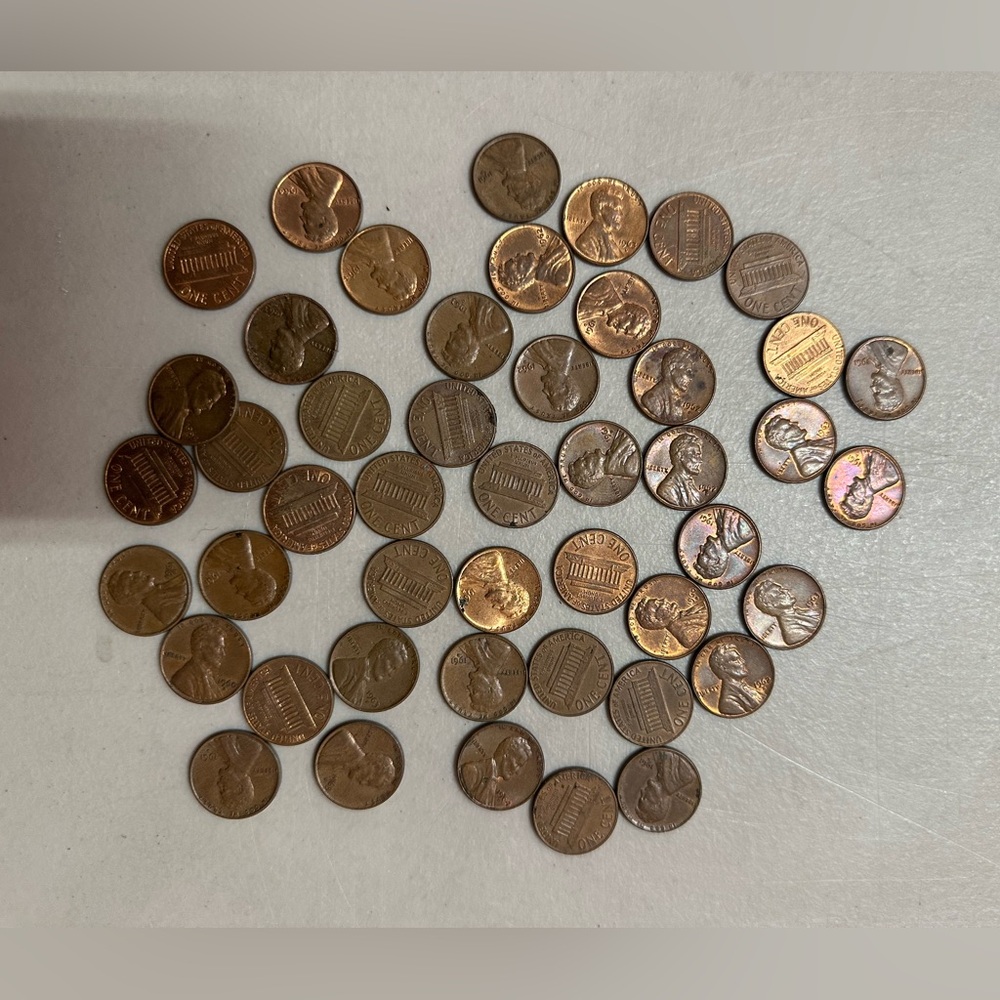 Lot of assorted Pennies (one cent)
1960-1964